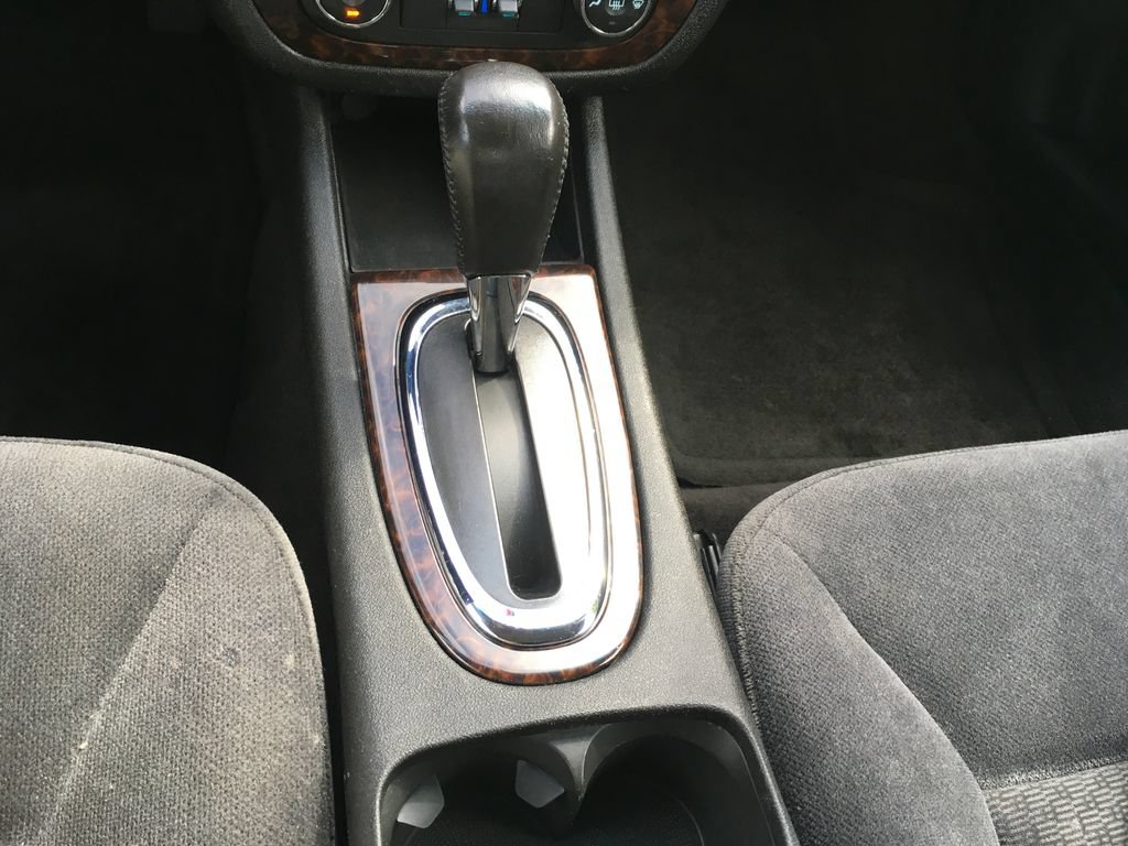 Used 2014 Chevrolet Impala LT FWD image 18