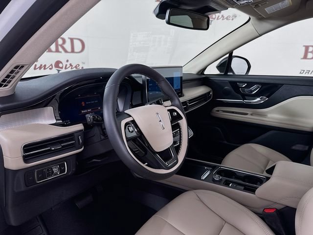 New 2026 Lincoln Corsair Premiere image 9
