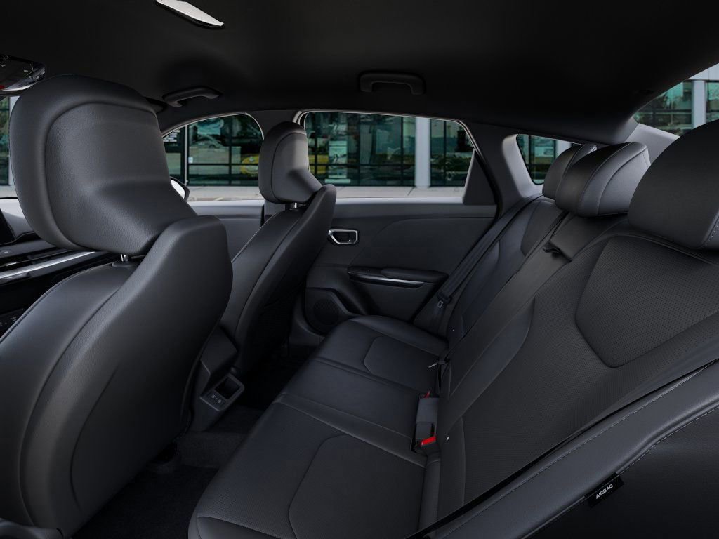 New 2026 Kia K4 EX image 18