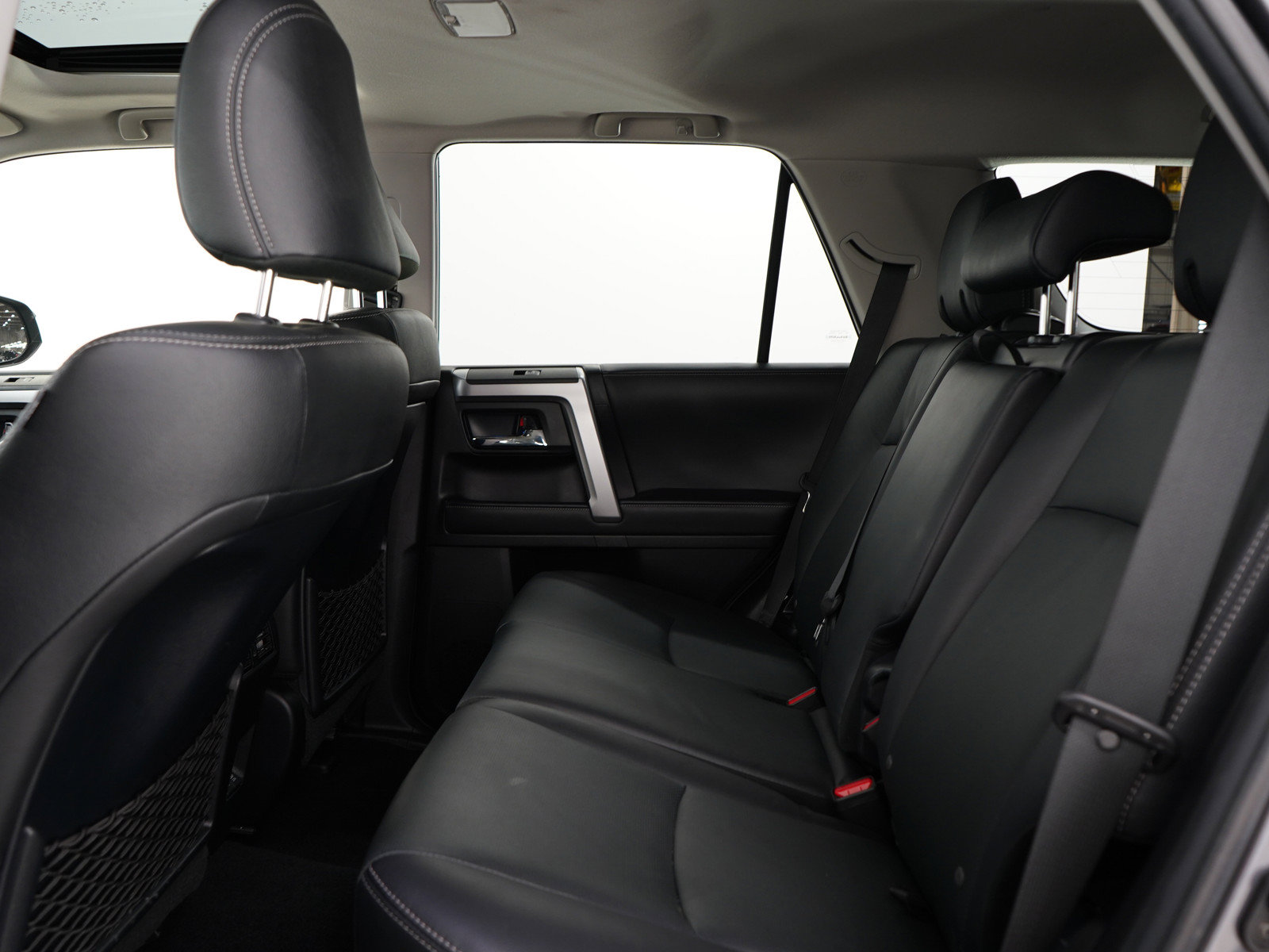 Used 2022 Toyota 4Runner Limited AWD/4WD image 17