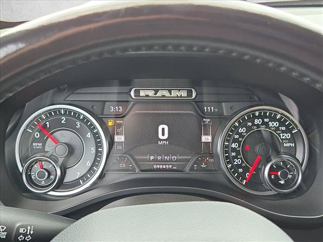 Used 2021 RAM 1500 Laramie w/ Sport Appearance Package AWD/4WD image 10