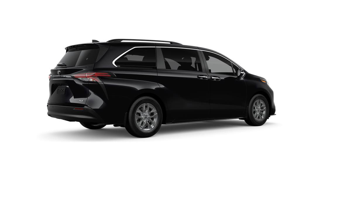 New 2026 Toyota Sienna XLE image 12