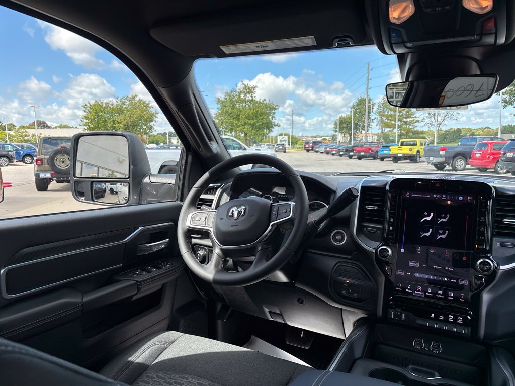 New 2027 RAM 2500 Big Horn AWD/4WD image 26