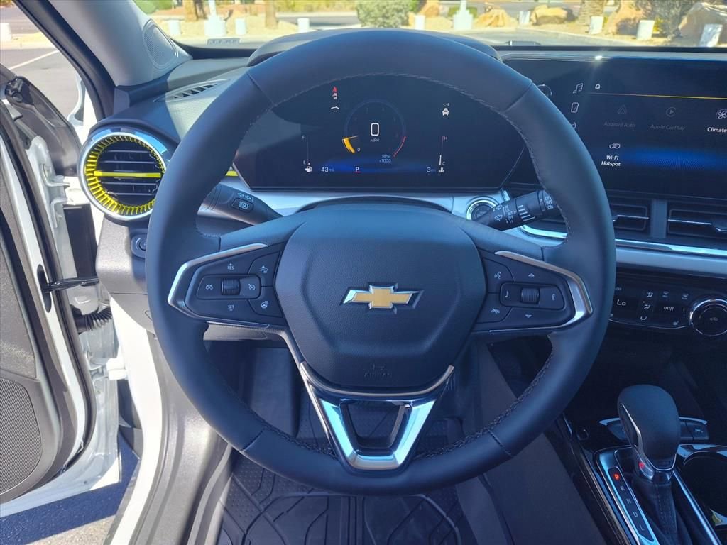 New 2026 Chevrolet Trax LT w/ Driver Confidence Package FWD image 10