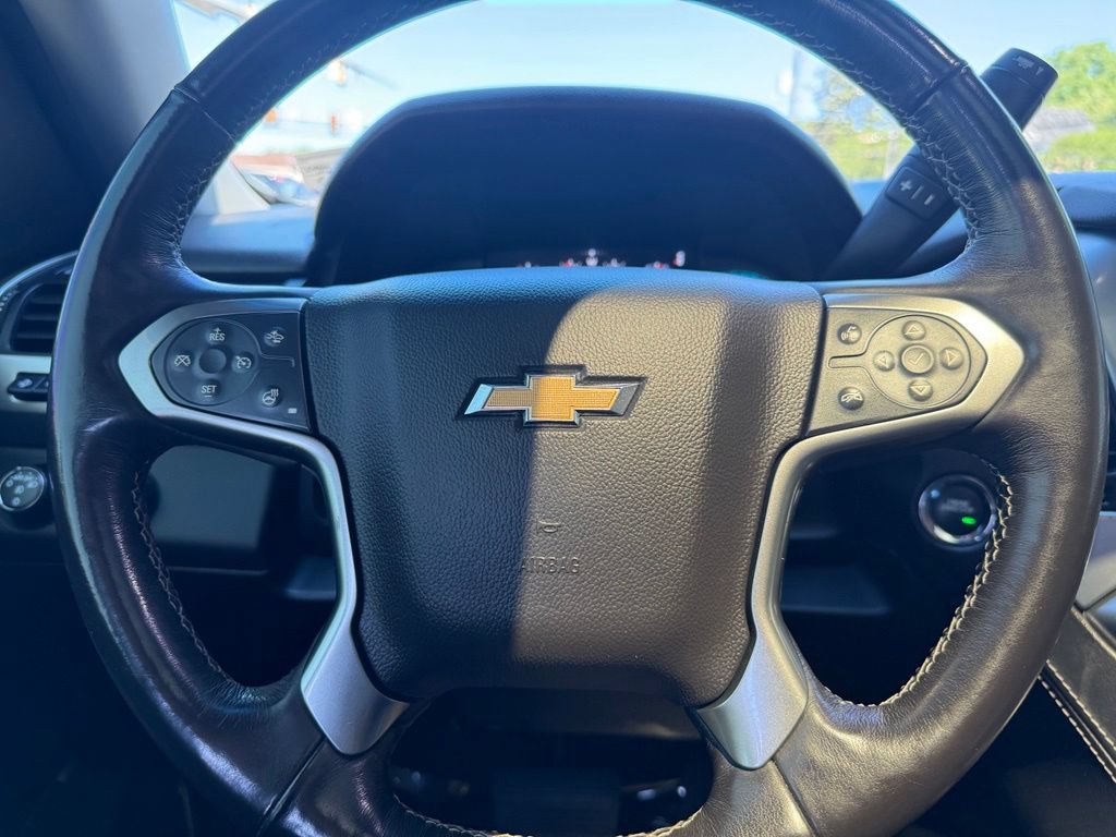 Used 2018 Chevrolet Suburban Premier w/ RST Edition AWD/4WD image 20