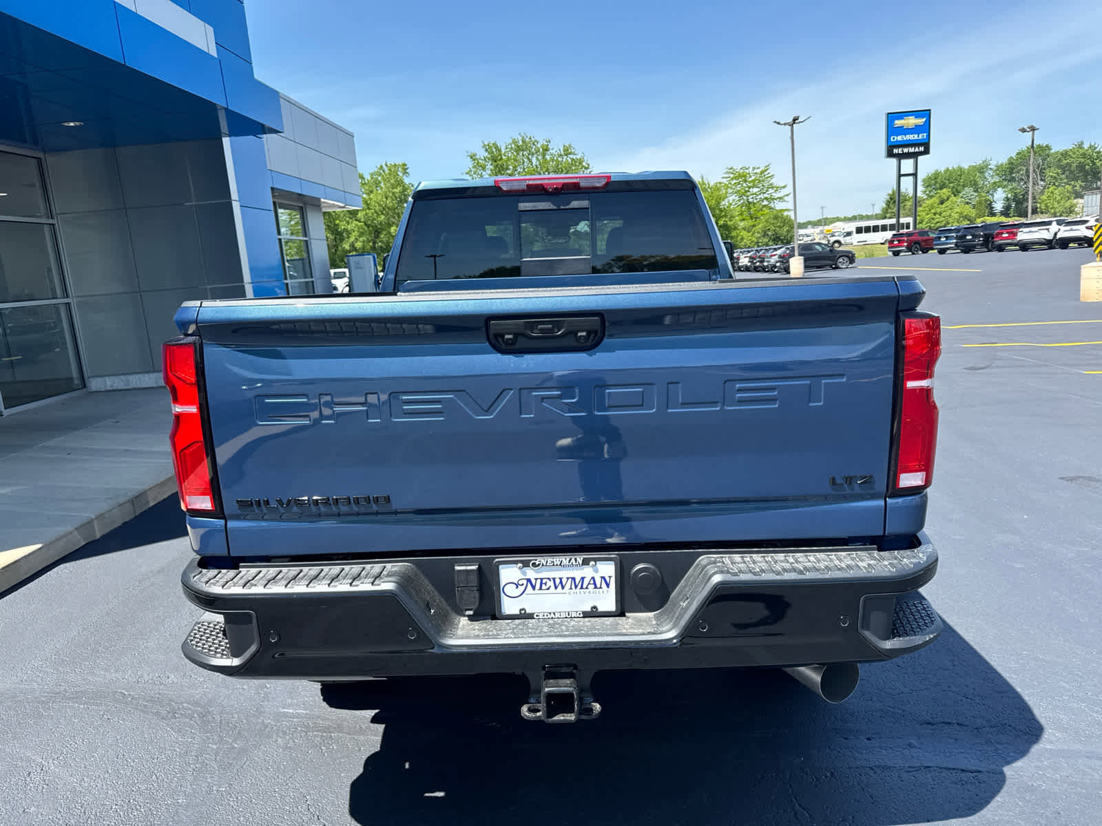 New 2026 Chevrolet Silverado 3500 LTZ w/ LTZ Plus Package AWD/4WD image 8