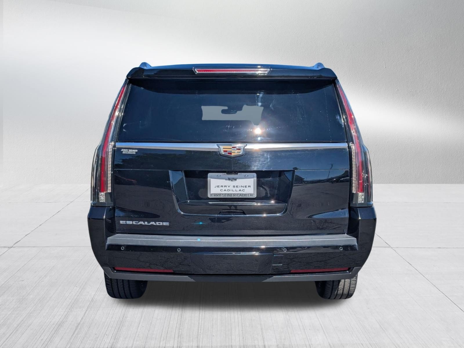 Used 2020 Cadillac Escalade ESV Luxury AWD/4WD image 5