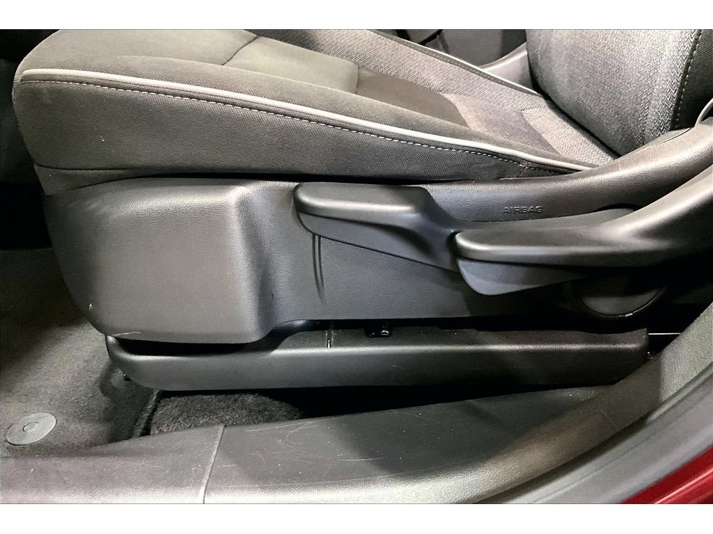 Used 2025 Chevrolet TrailBlazer LT AWD/4WD image 27