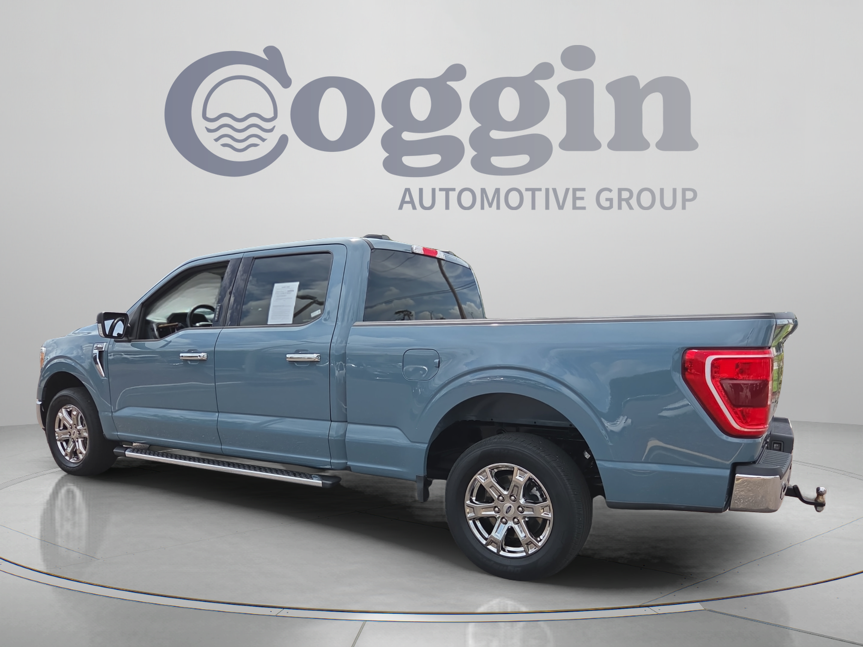 Used 2023 Ford F150 XLT w/ Equipment Group 302A High RWD image 3