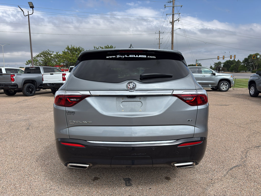 Certified 2023 Buick Enclave Essence w/ Experience Buick Package AWD/4WD image 7