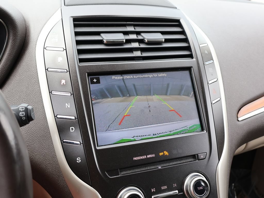 Used 2019 Lincoln MKC Select w/ Select Plus Package FWD image 33