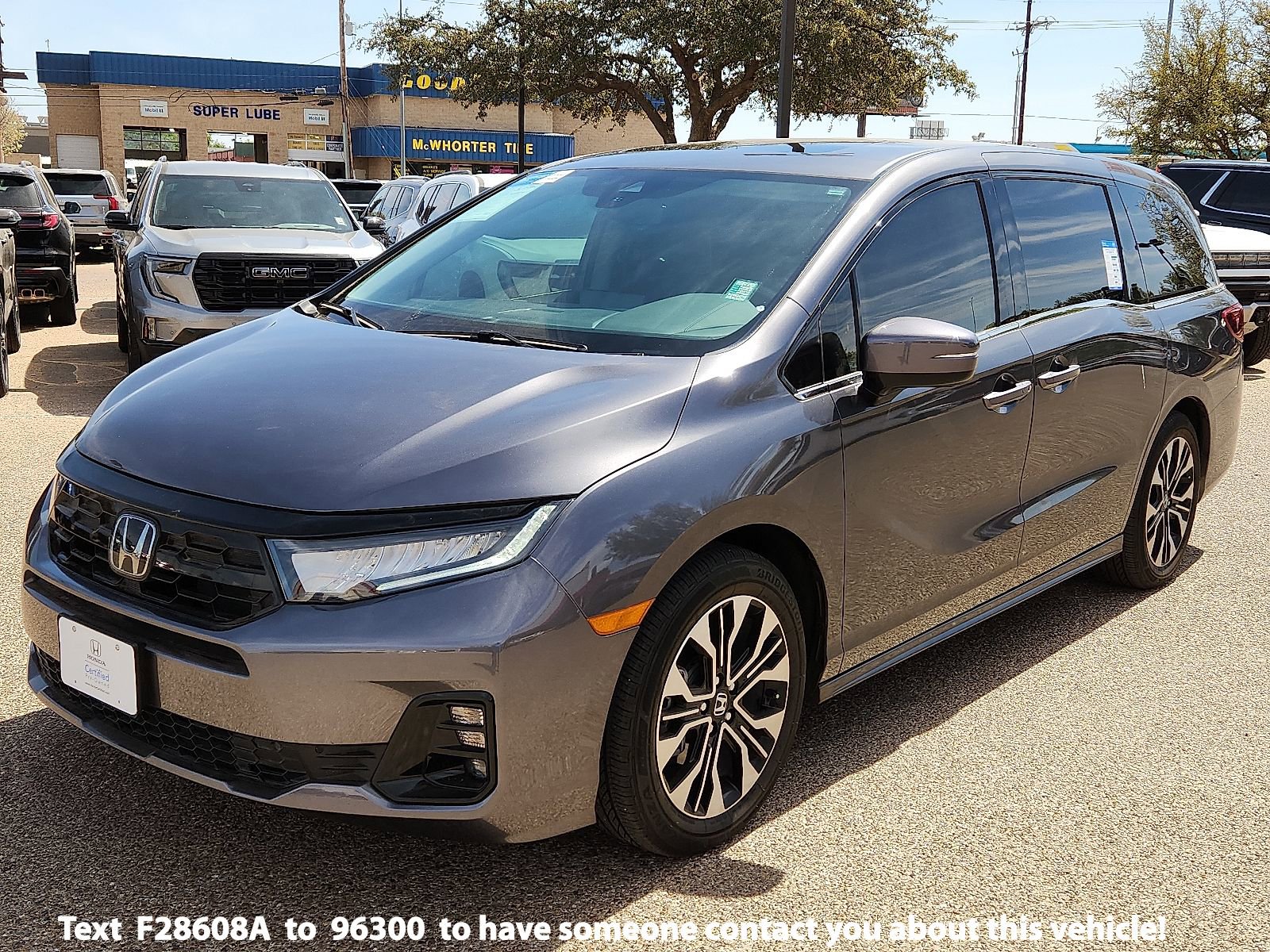 Used 2025 Honda Odyssey Elite image 1