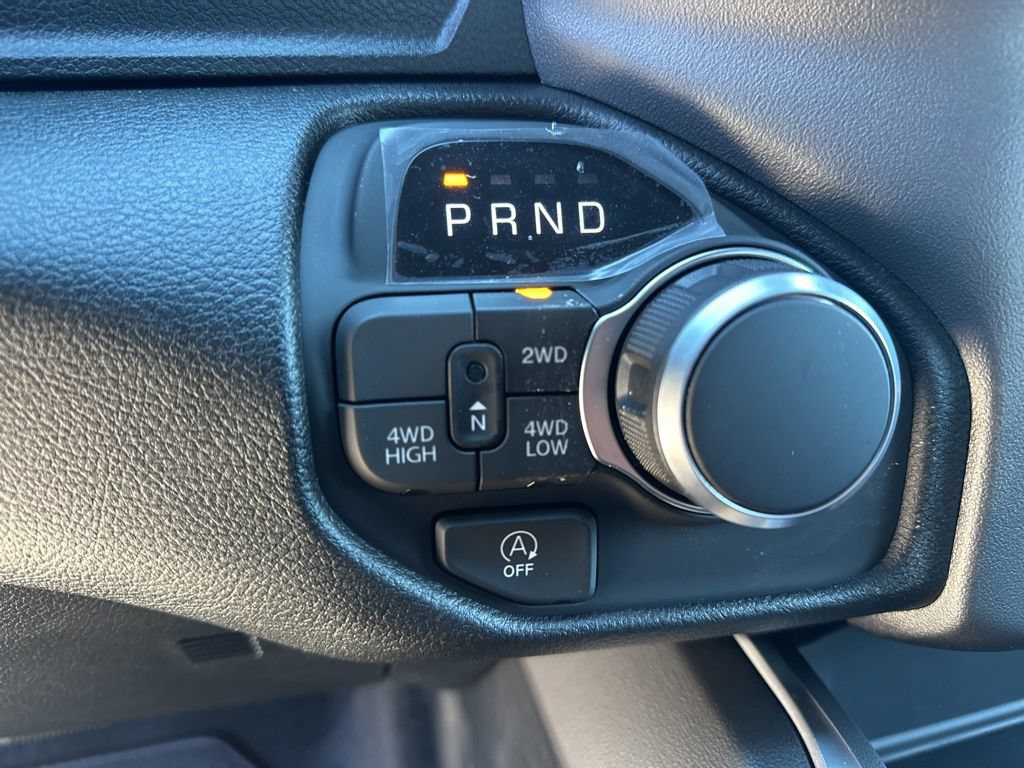 Used 2026 RAM 1500 Express AWD/4WD image 30