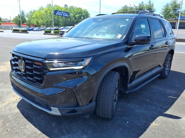 Used 2024 Honda Pilot TrailSport image 29