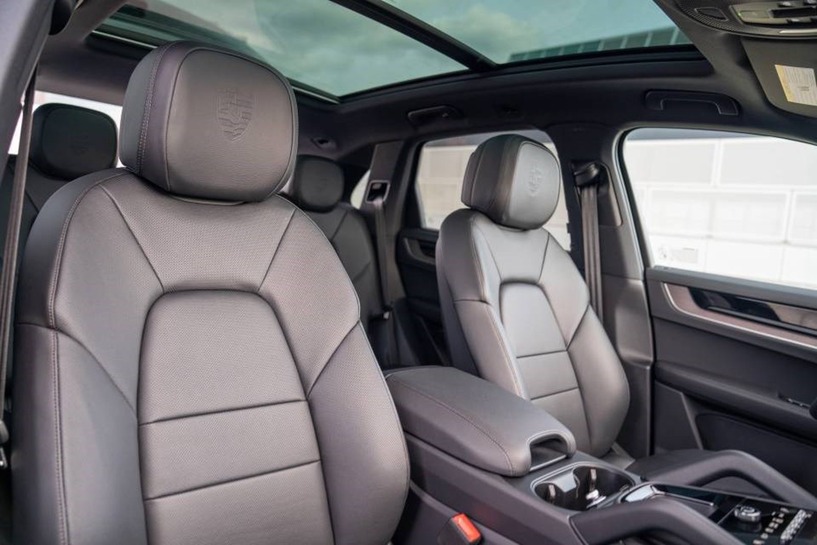 New 2026 Porsche Cayenne S AWD/4WD image 26