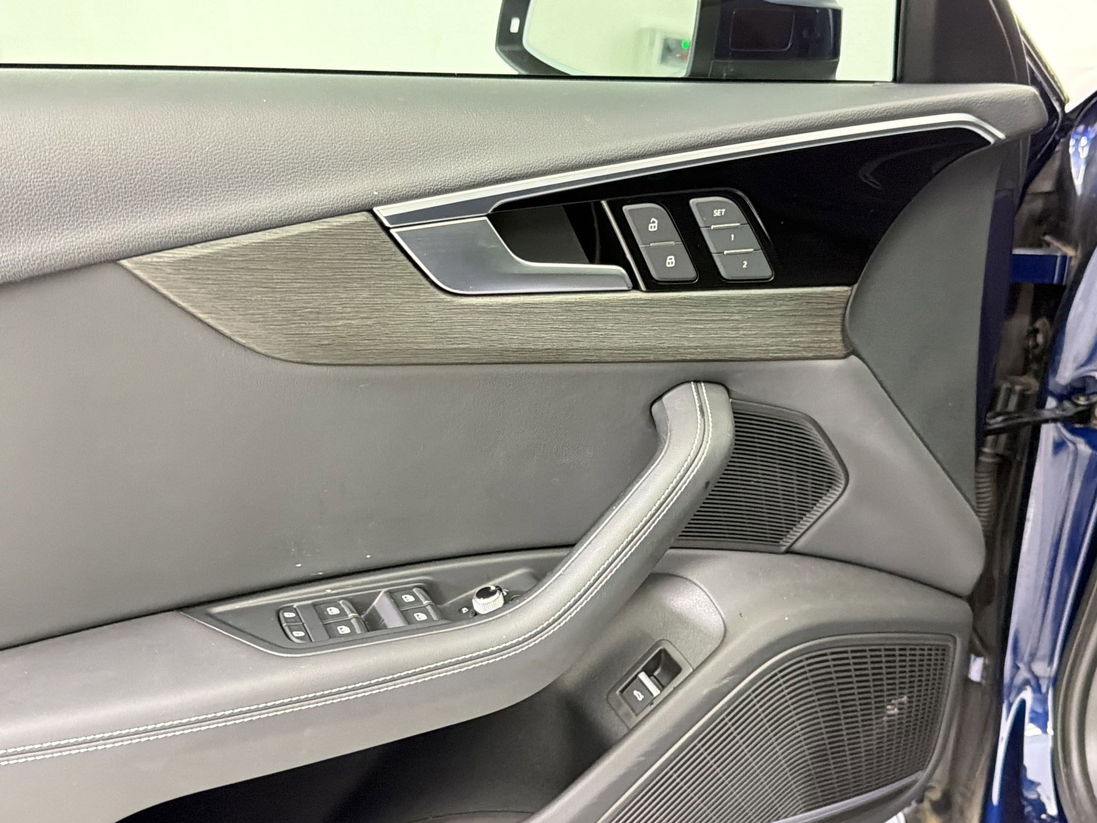 Used 2023 Audi A4 2.0T Premium Plus w/ Premium Plus Package image 26