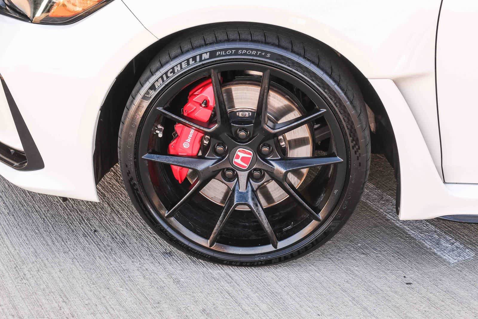 Used 2024 Honda Civic Type R image 10