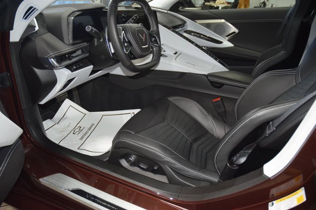 Used 2023 Chevrolet Corvette Stingray Premium Conv w/ Z51 Performance Package image 23