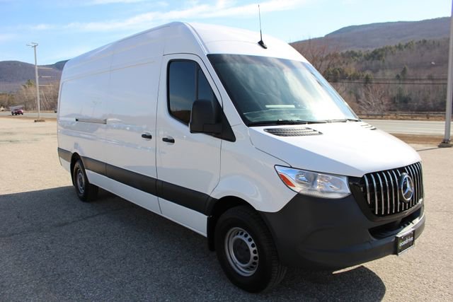 Used 2023 Mercedes-Benz Sprinter 2500 image 43