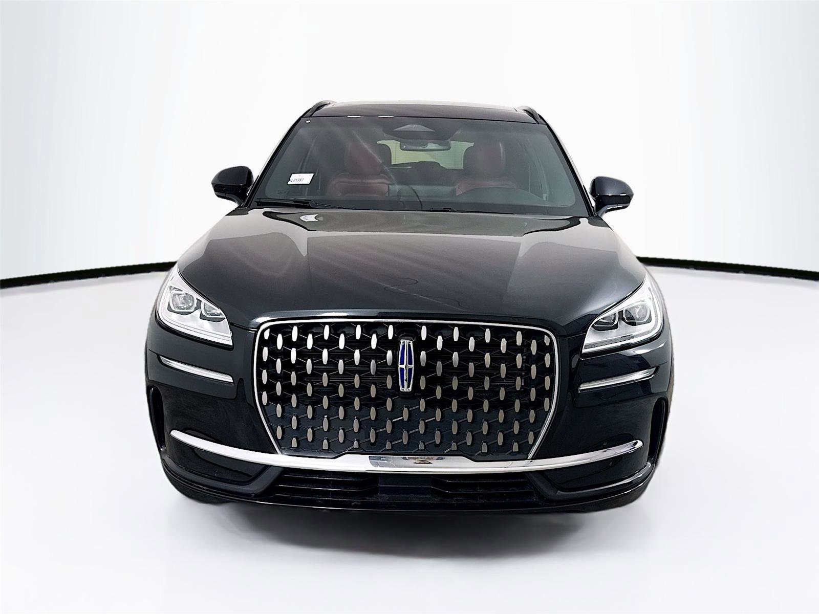 Used 2025 Lincoln Corsair Grand Touring w/ Towing Package image 22