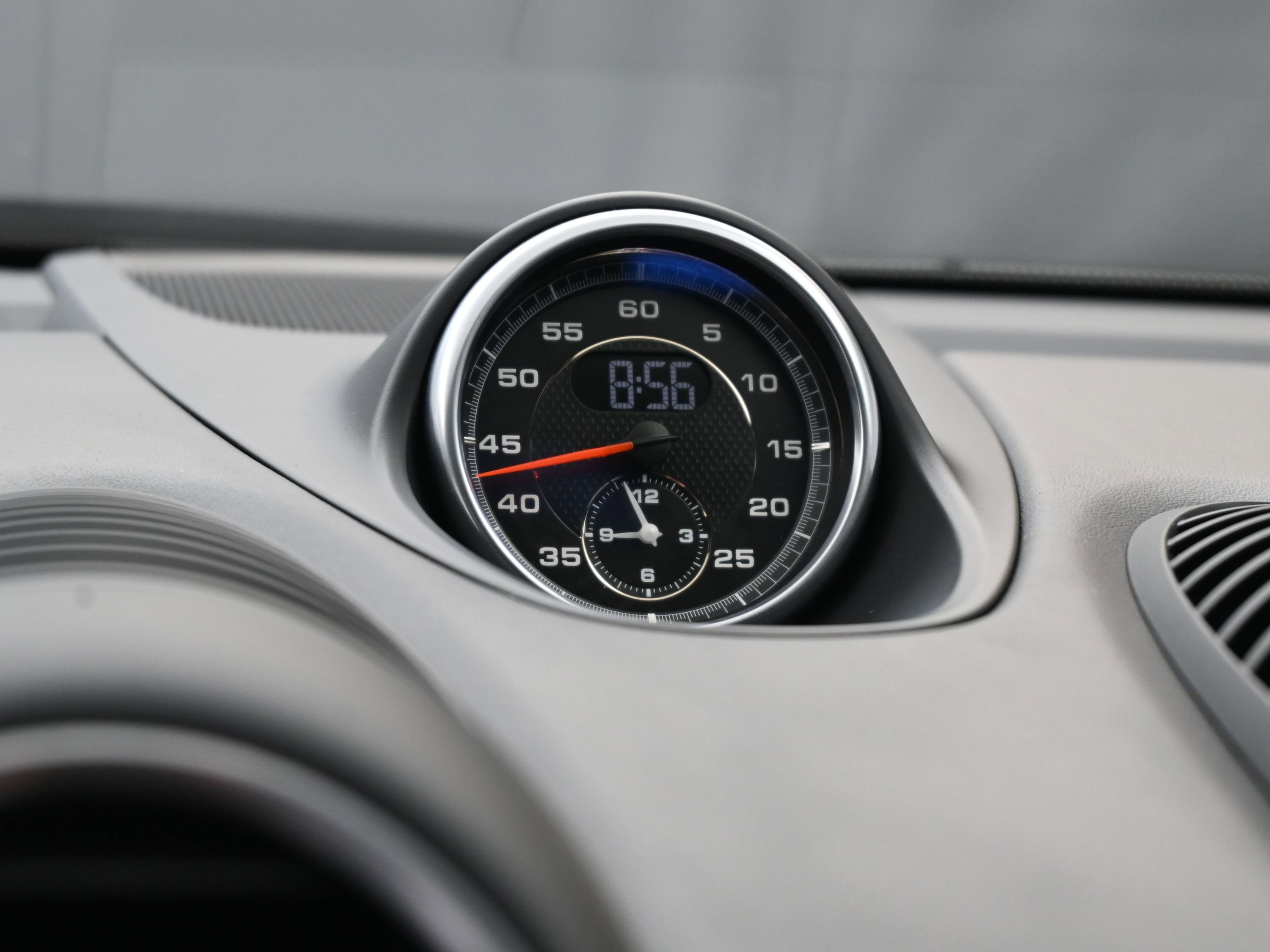 Certified 2019 Porsche 718 Cayman GTS image 17