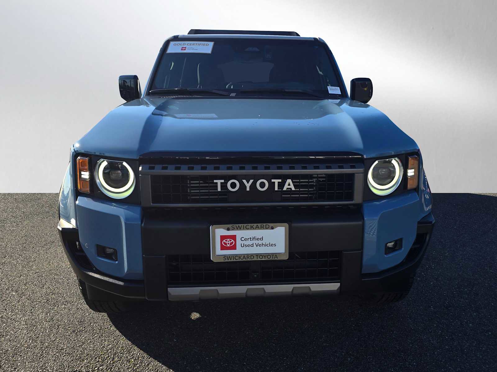 Certified 2024 Toyota Land Cruiser image 8