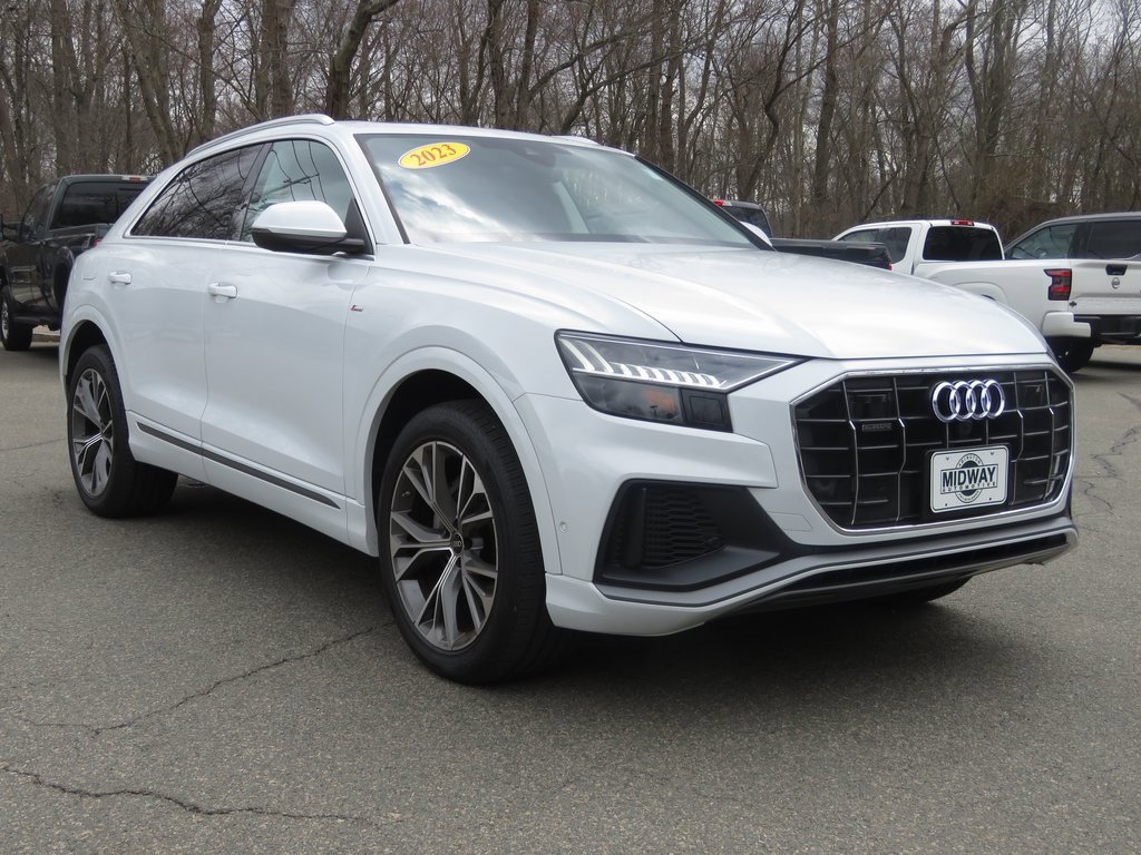 Used 2023 Audi Q8 Premium Plus image 4