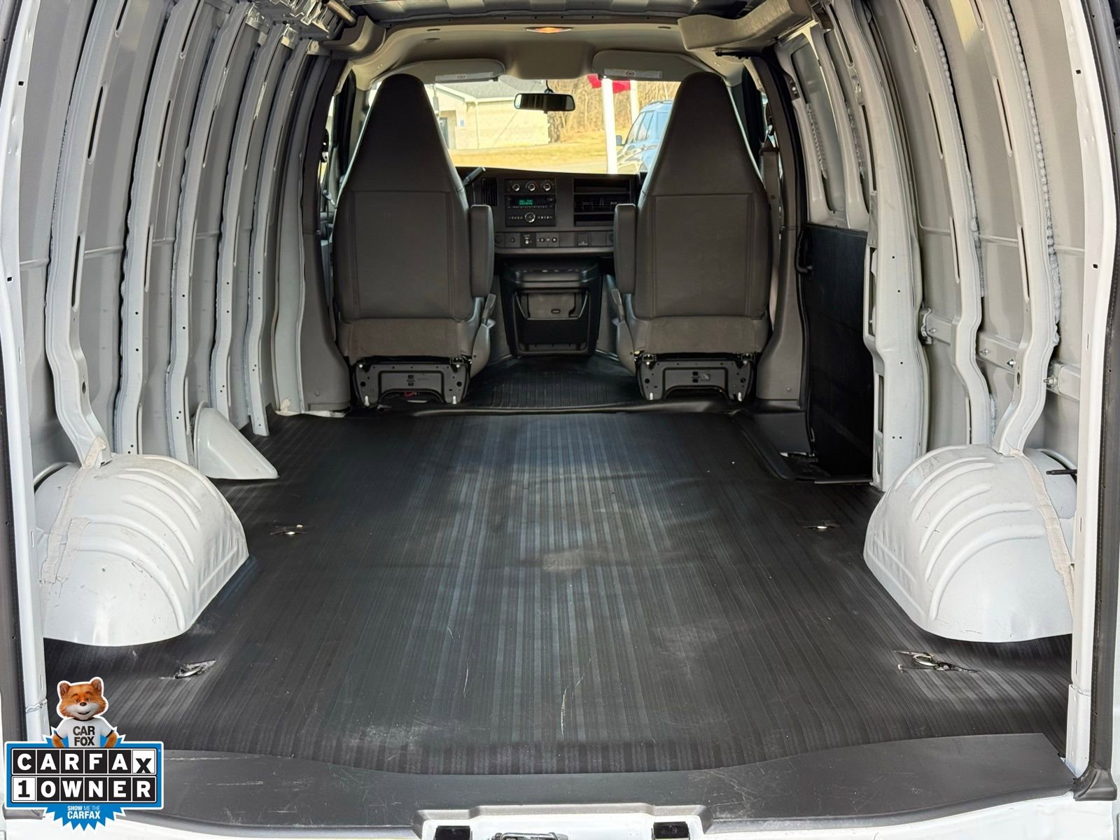 Used 2025 Chevrolet Express 2500 Extended w/ Driver Convenience Package image 3