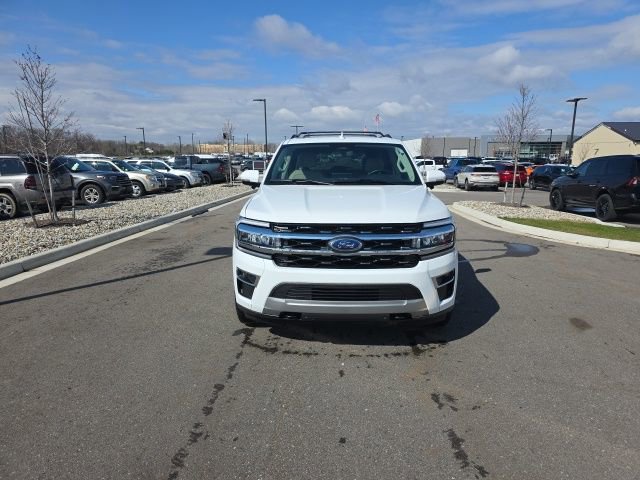 Certified 2023 Ford Expedition Limited AWD/4WD image 2