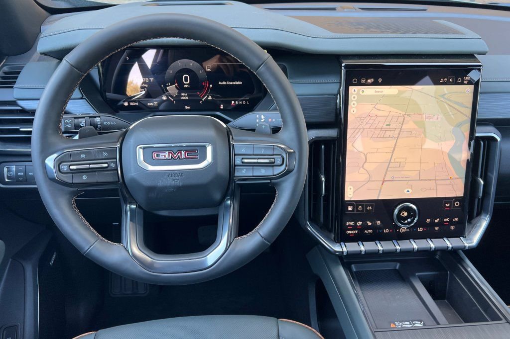 New 2026 GMC Acadia AT4 w/ Luxury Package AWD/4WD image 11