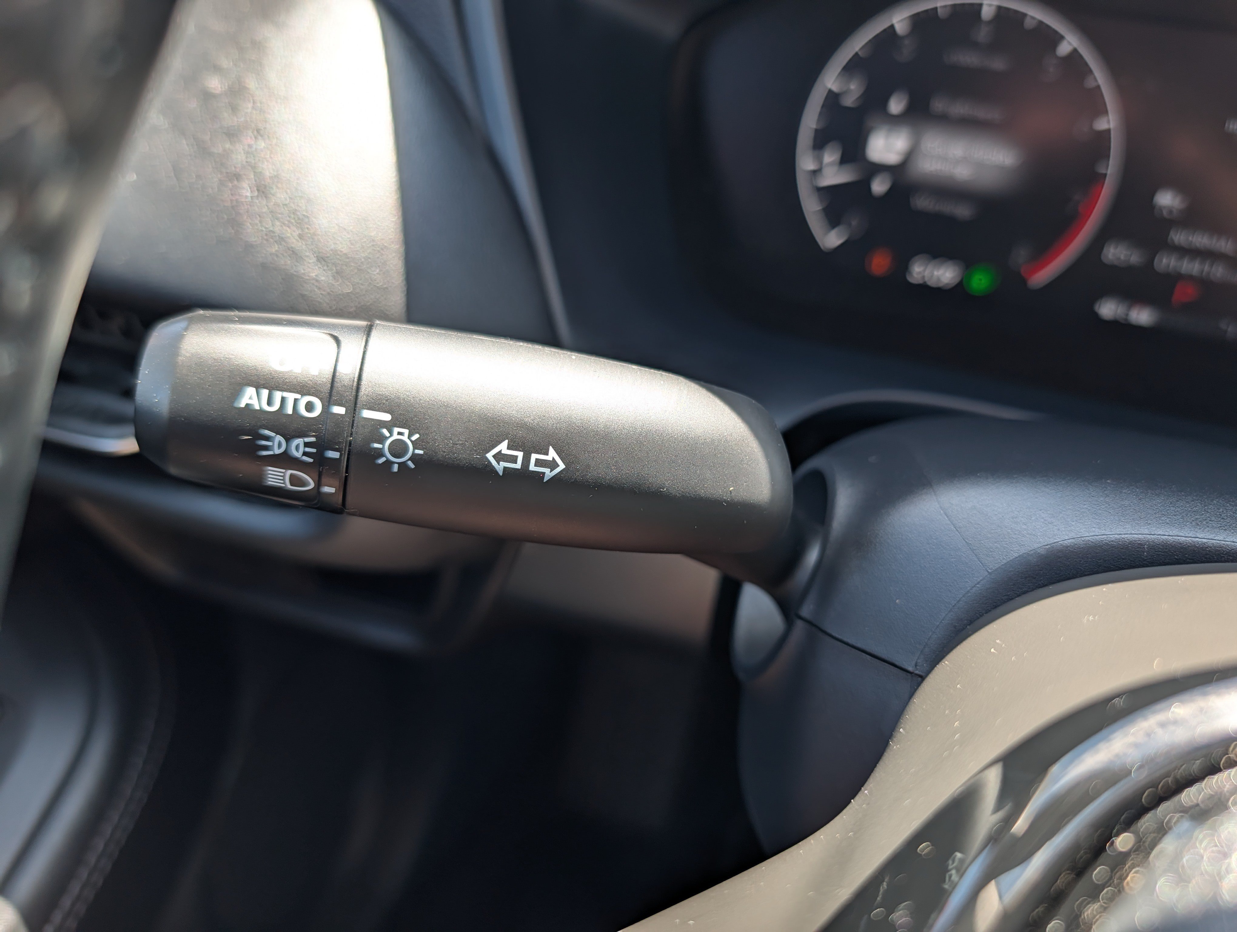 Used 2025 Honda HR-V EX-L image 26