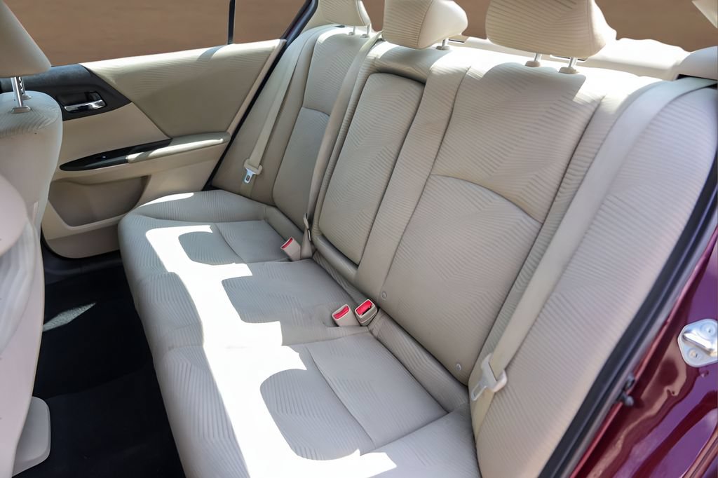 Used 2016 Honda Accord LX image 23