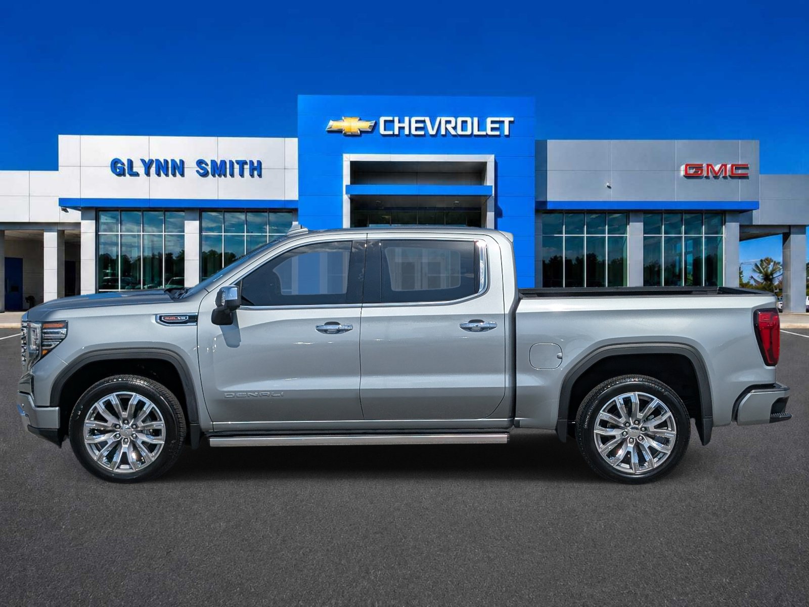Used 2026 GMC Sierra 1500 Denali AWD/4WD image 12