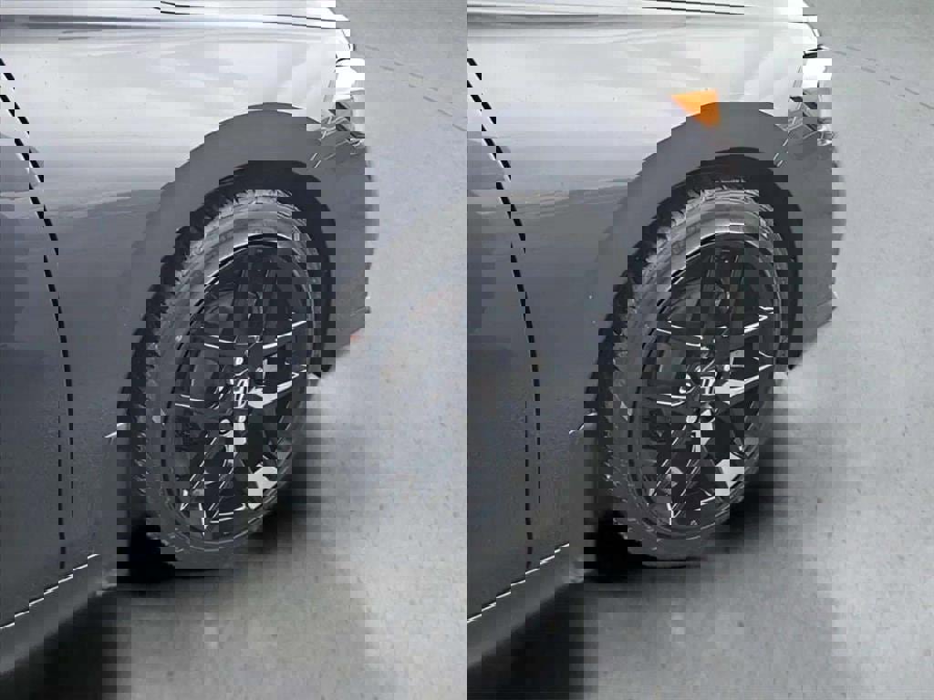 Used 2024 Honda Civic Sport image 28