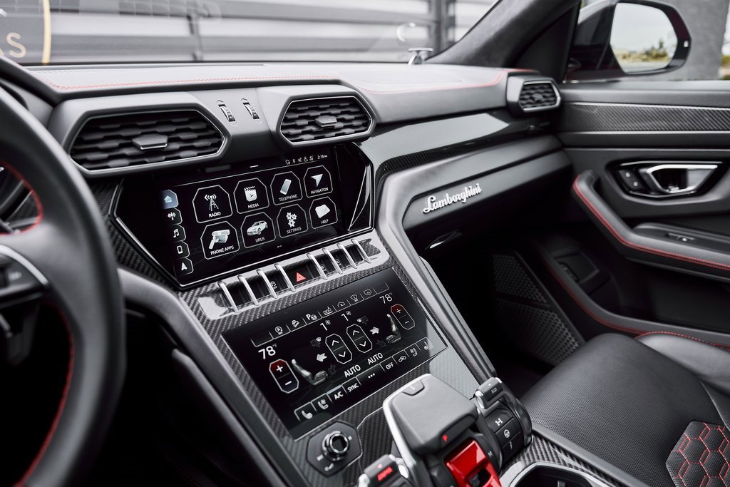 Used 2021 Lamborghini Urus image 66