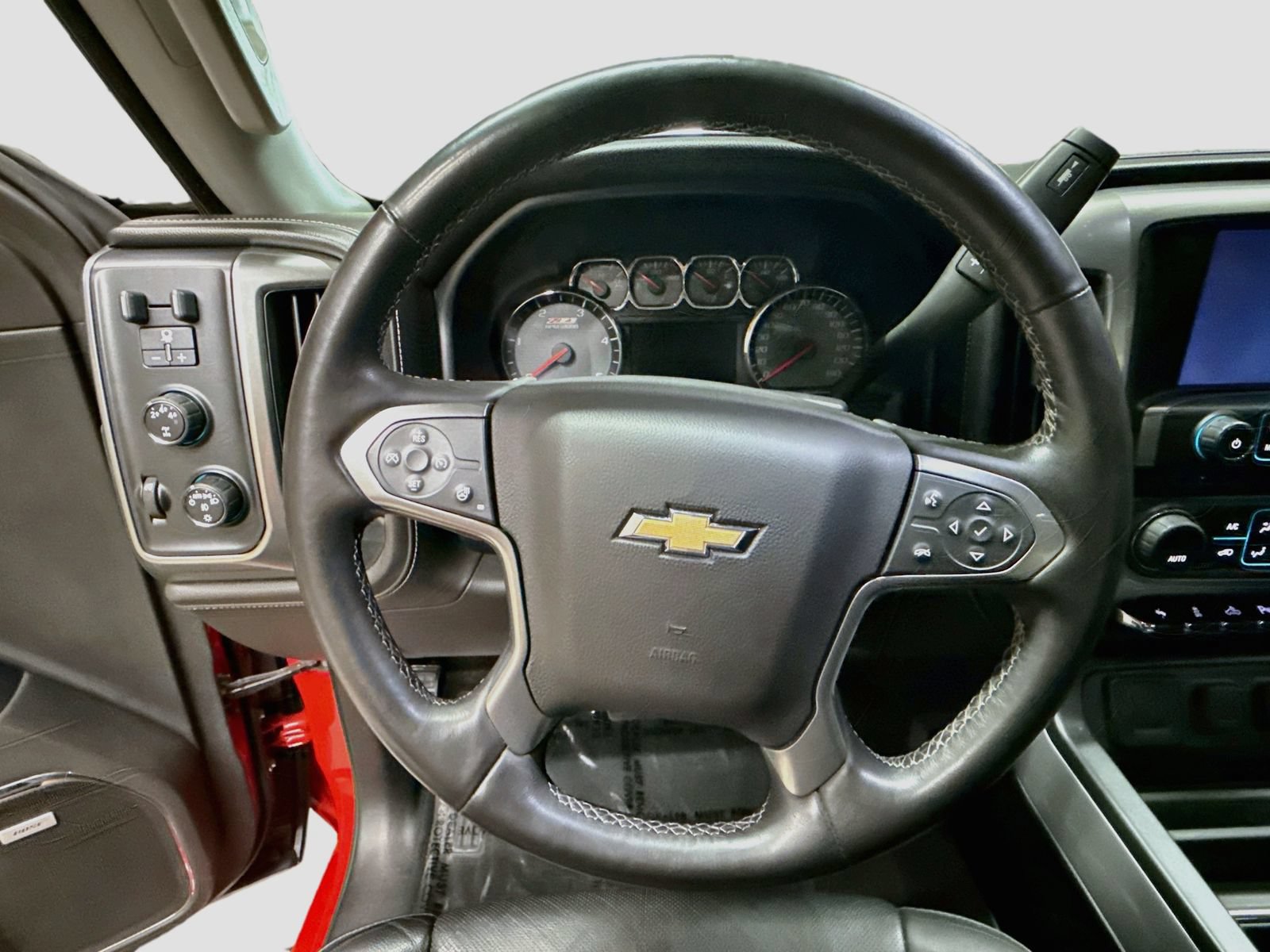 Used 2015 Chevrolet Silverado 2500 LTZ w/ LTZ Plus Package AWD/4WD image 14