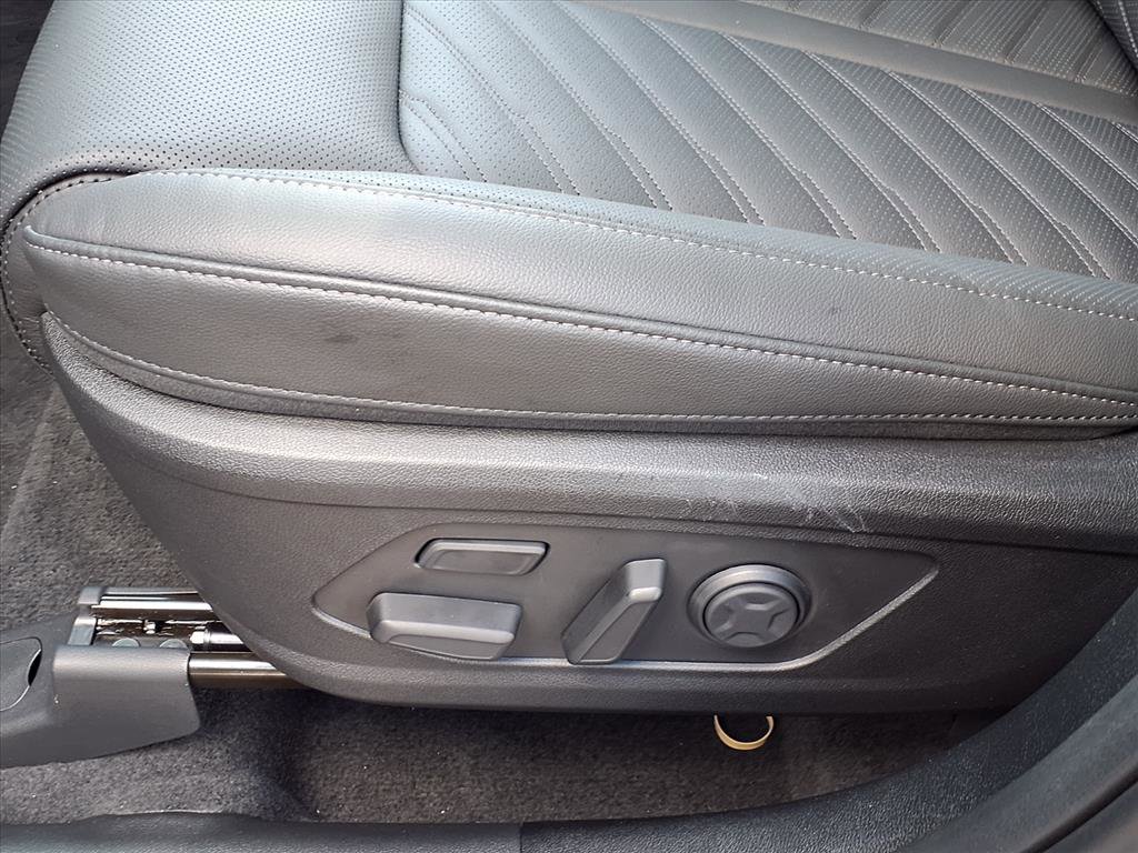 New 2026 Kia Sorento SX Prestige image 13