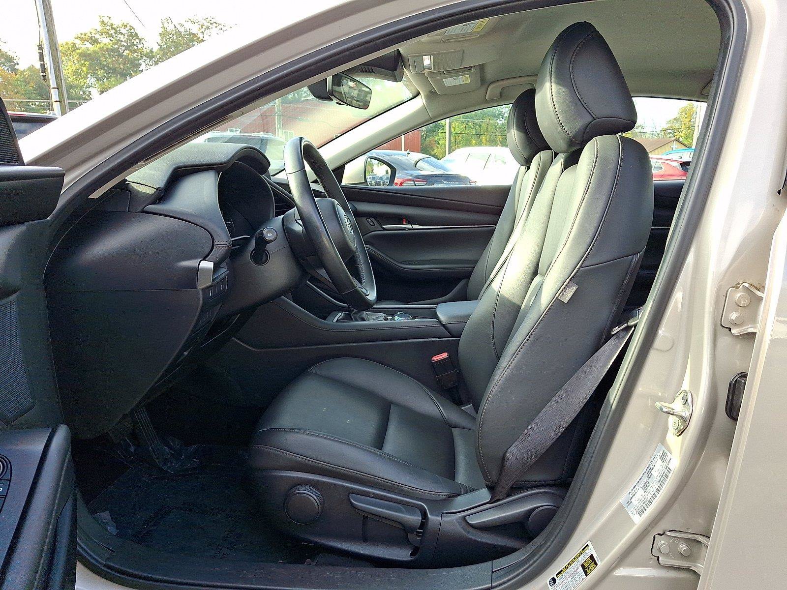Used 2023 MAZDA MAZDA3 s FWD image 14