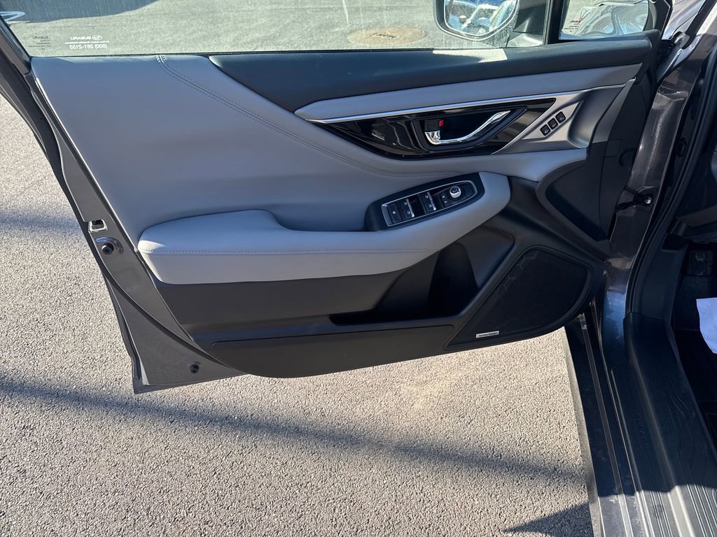 Used 2025 Subaru Legacy Limited image 23