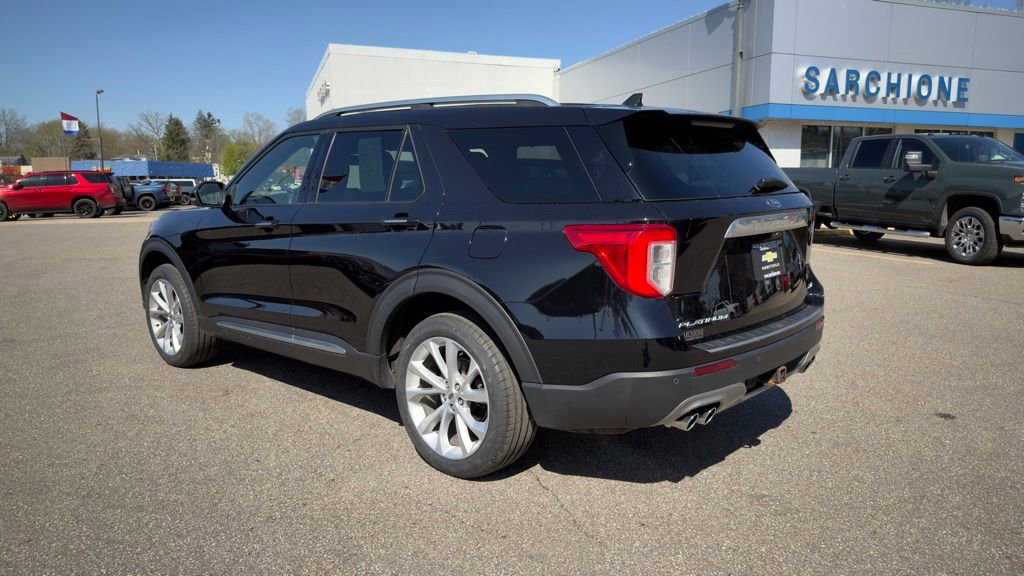 Used 2022 Ford Explorer Platinum w/ Equipment Group 601A AWD/4WD image 5