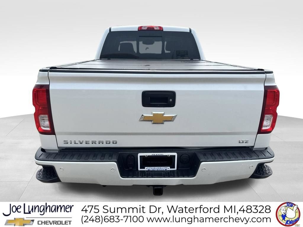 Used 2018 Chevrolet Silverado 1500 LTZ Z71 w/ LTZ Plus Package AWD/4WD image 4