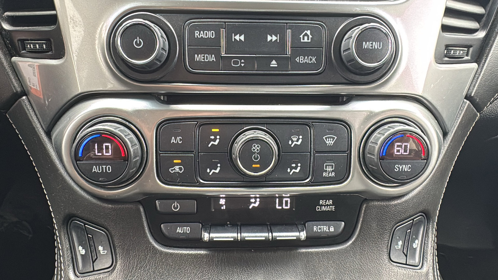 Used 2019 Chevrolet Tahoe LT image 21