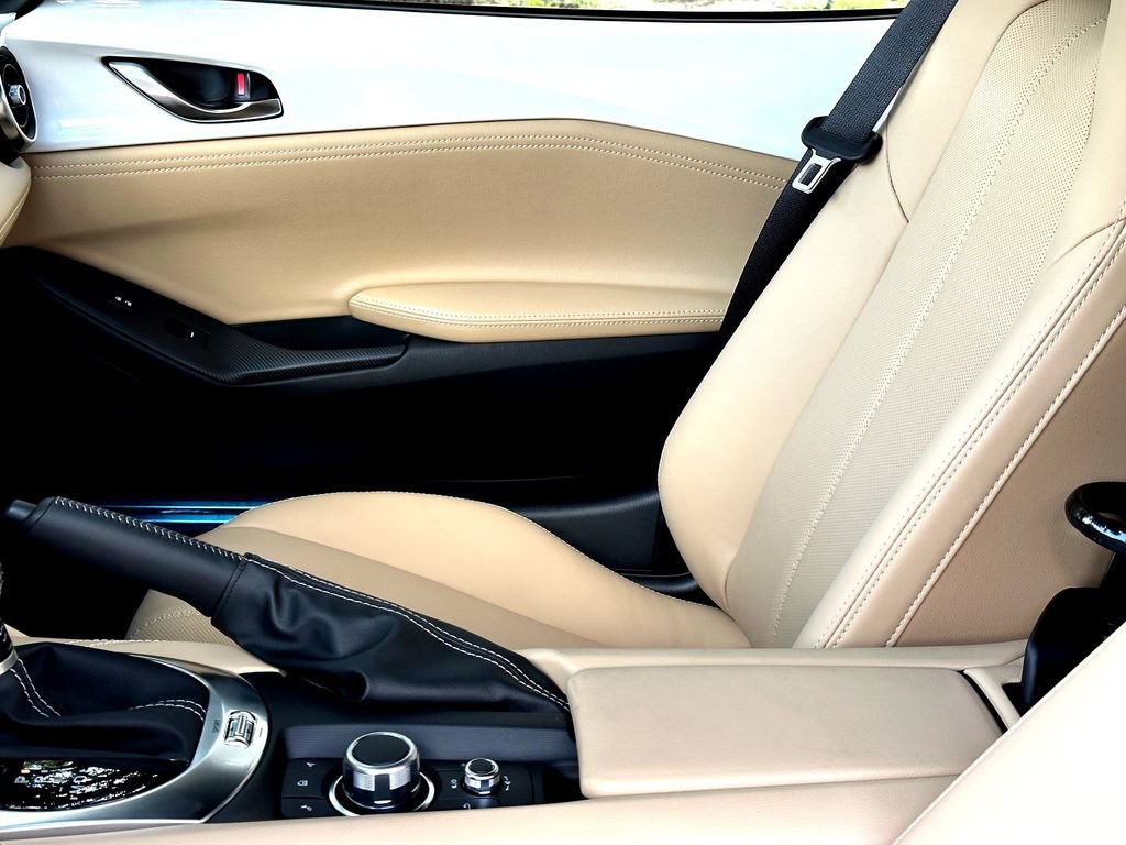 New 2026 MAZDA MX-5 Miata Grand Touring RWD image 25