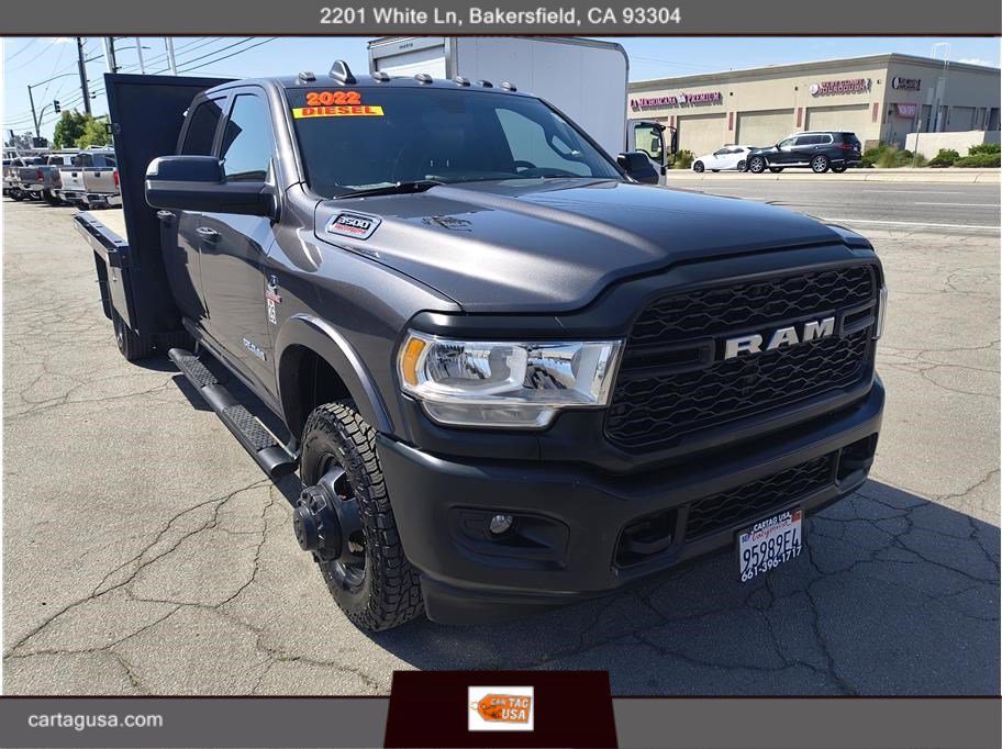 Used 2022 RAM 3500 Tradesman image 1