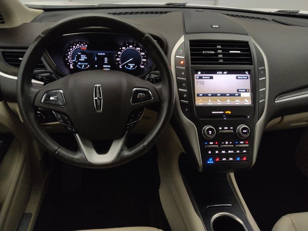 Used 2017 Lincoln MKC Reserve image 22