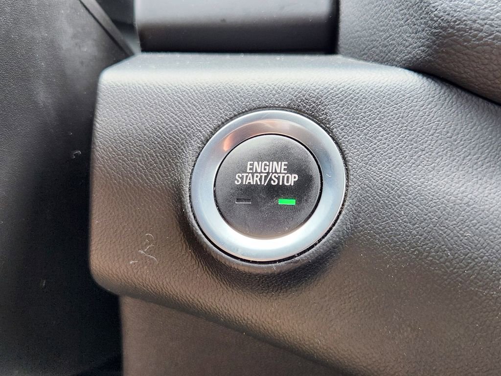 Used 2024 GMC Terrain SLE FWD image 21