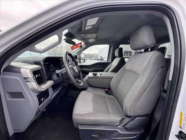 Used 2024 Ford F250 XLT image 16