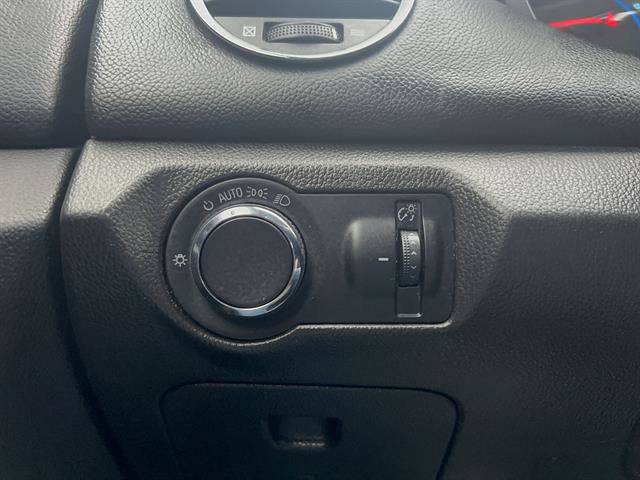 Used 2012 Chevrolet Cruze LT FWD image 16