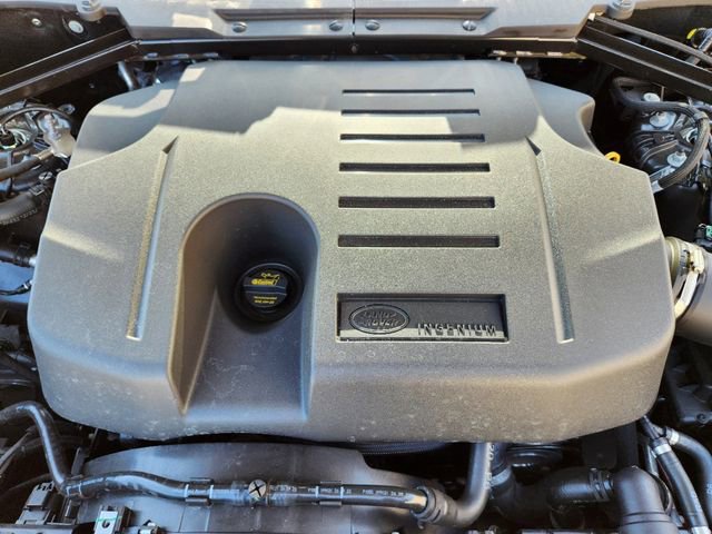 Used 2024 Land Rover Defender 110 S image 30