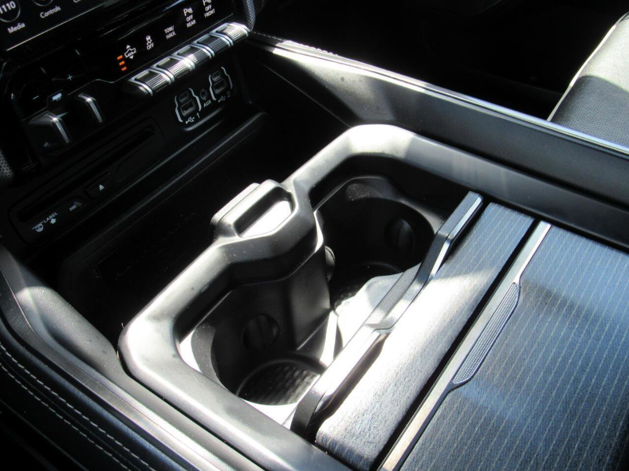 Used 2019 RAM 1500 Limited image 10